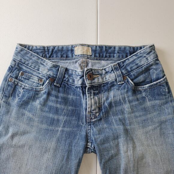 BKE Stella Jeans Womens 29 Blue Bootcut Denim Frayed Hem Embroidered Pockets - Picture 3 of 12